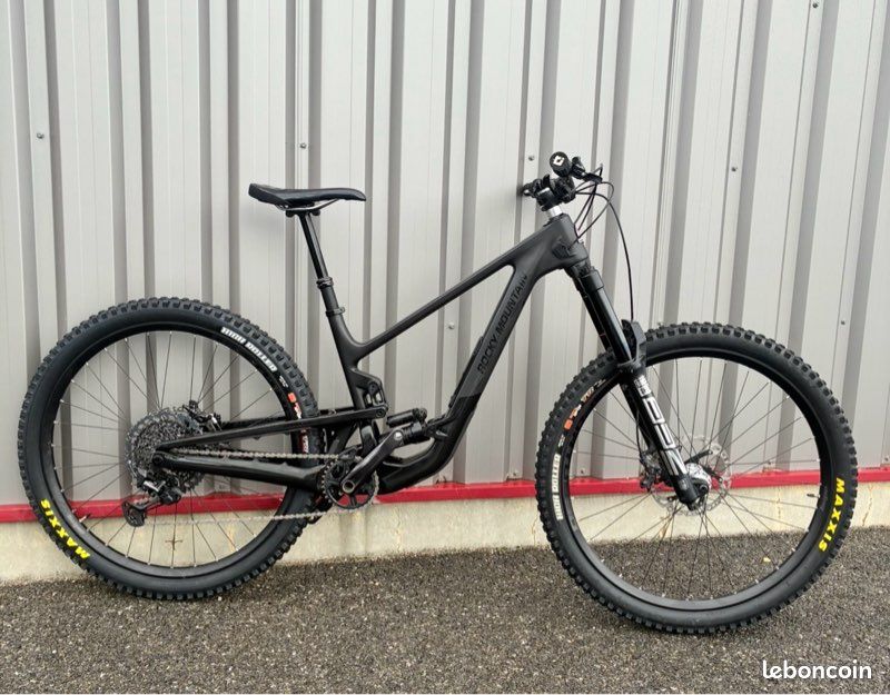 Cadre VTT Rocky Mountain Element Carbone/alu - Taille ? (occasion Très Bon état)