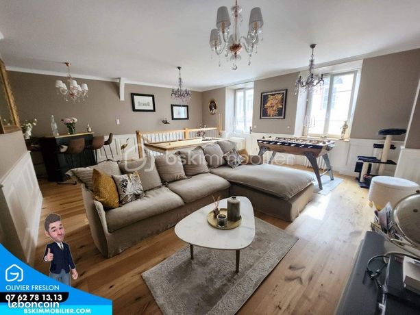 Maison 8 pièces 279 m²