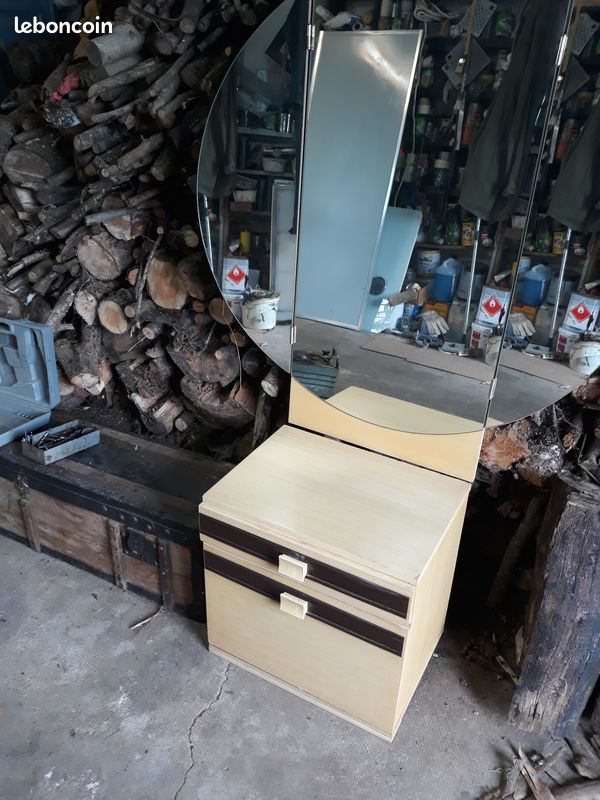 Coiffeuse (image 1)