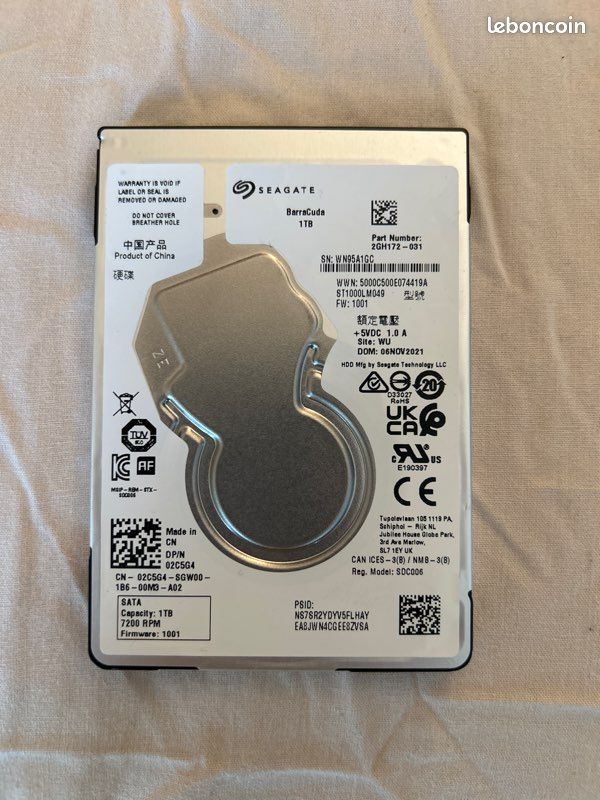 Disque dur SEAGATE barracuda 1TB SATA (image 1)