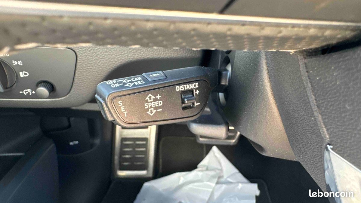 AUDI Q5 35 TDI 163 S tronic 7 S line (image 31)