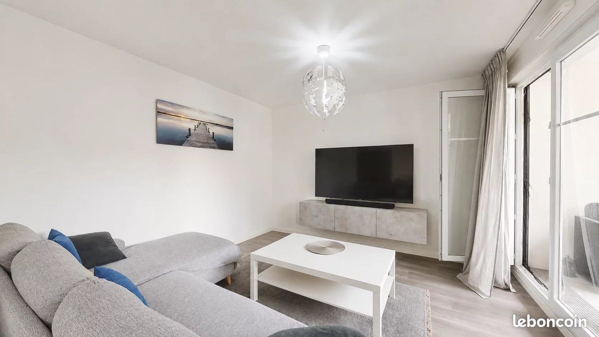 Appartement 2 pièces 46 m² · à Savigny-le-Temple · 46 m² · 885 €