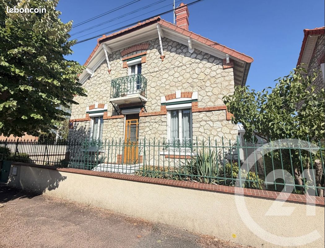 Maison 6 pièces 140 m² · à Châlette-sur-Loing · 140 m² · 229 000 €