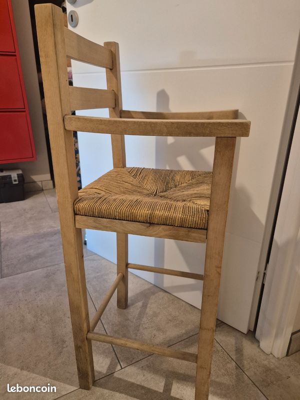 Chaise haute (image 3)