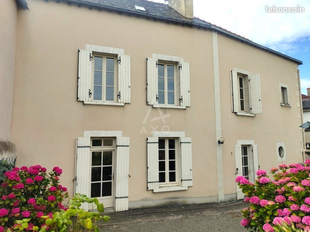 Maison 5 pièces 134 m² · à Morannes sur Sarthe-Daumeray · 134 m² · 136 500 €