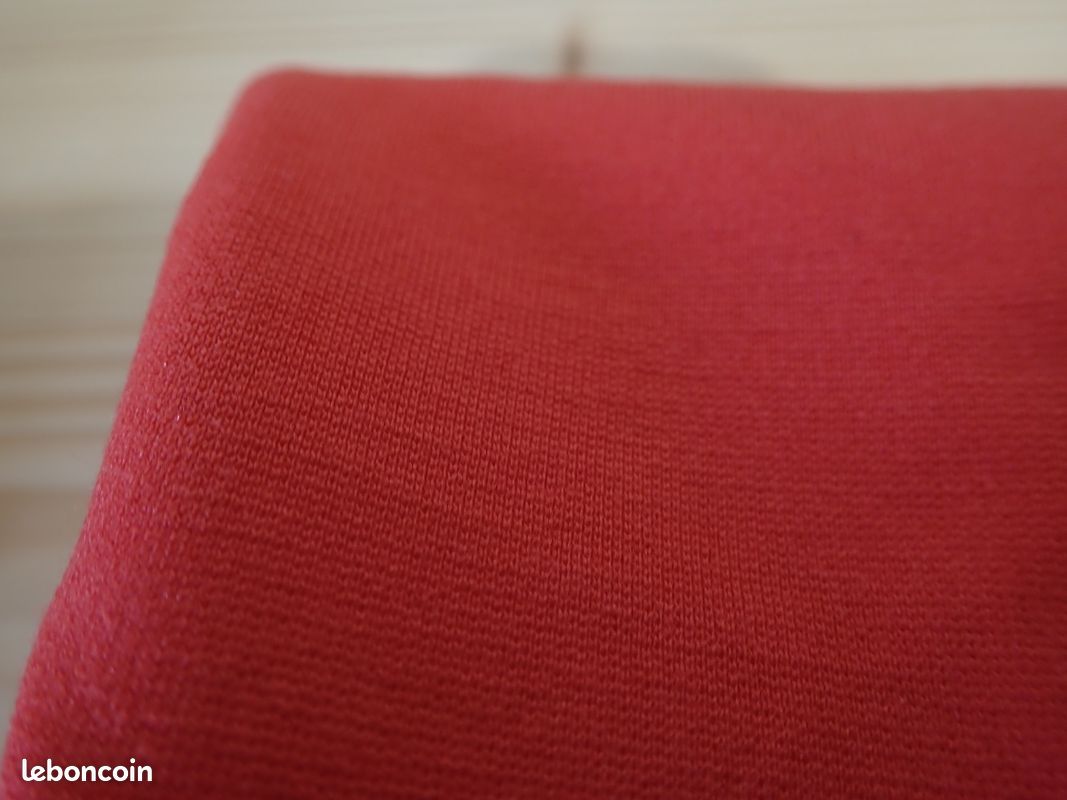 Maille Milano Maille Rouge Tissu Jersey Lourd Milano Rouge