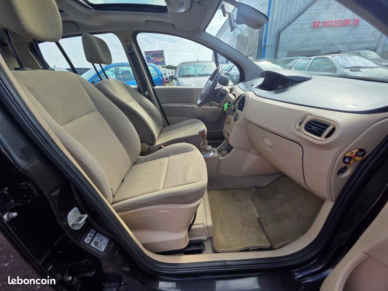 Renault MODUS 1.2 16V 75CH PACK AUTHENTIQUE (image 13)