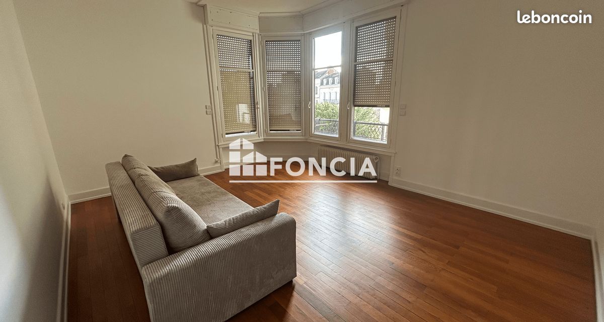 Appartement 5 pièces 127 m² · à Roanne · 127 m² · 1 190 €/mois