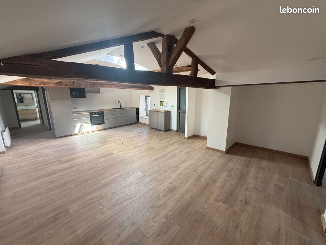 Appartement 5 pièces 85 m² · à Châtillon-sur-Chalaronne · 85 m² · 239 000 €