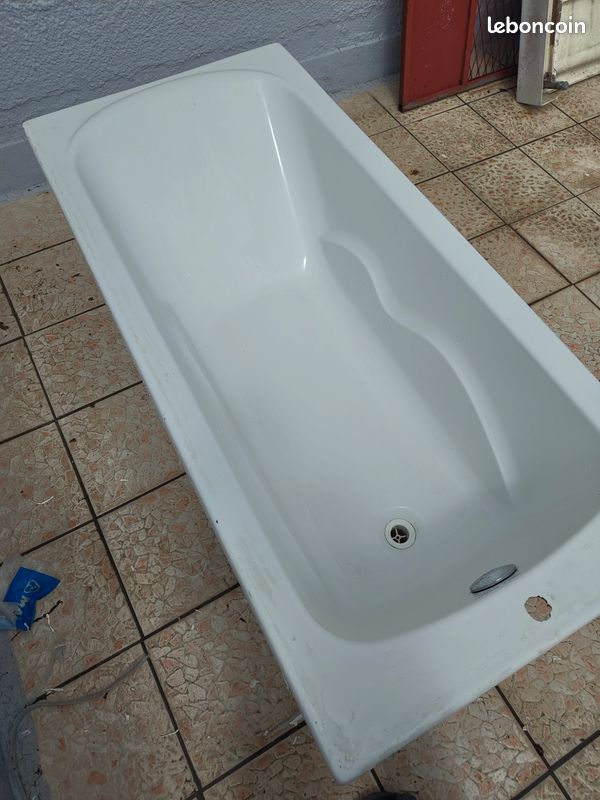 Baignoire blanc sur pieds (image 2)