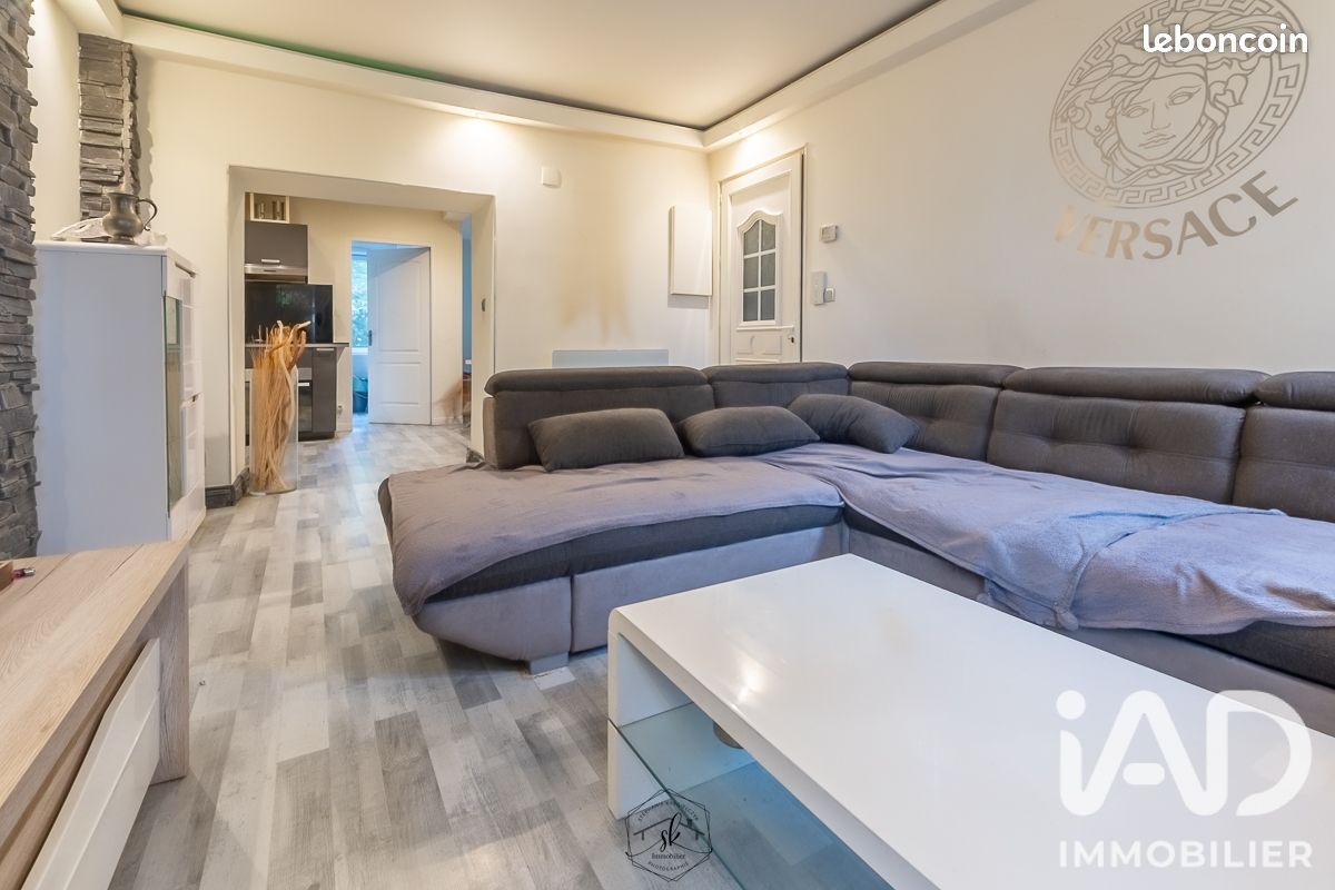 Immeuble 254 m² · à Metz · 254 m² · 390 000 €