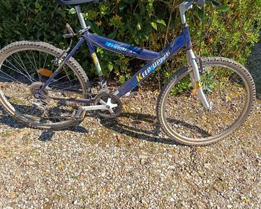 VTT Longway E-706 Homme – 18 Vitesses, Cadre Acier Bleu, Bon état