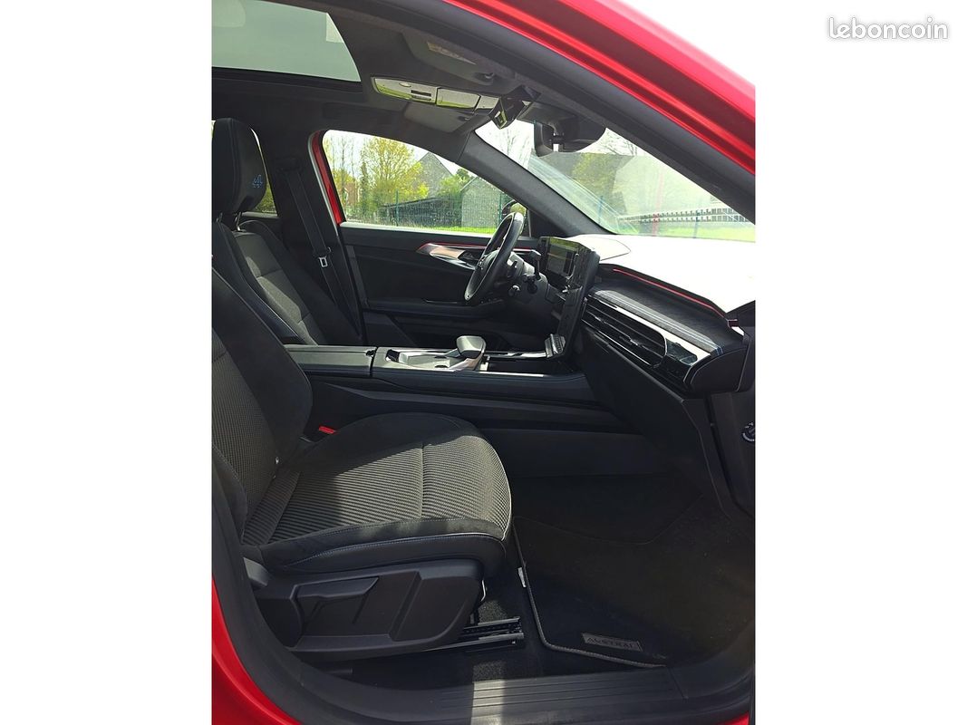 RENAULT AUSTRAL 1.2 E-Tech Hybride - 200 - BVA multi-modes 2023 Techno Esprit Alpine PHASE 1 (image 7)