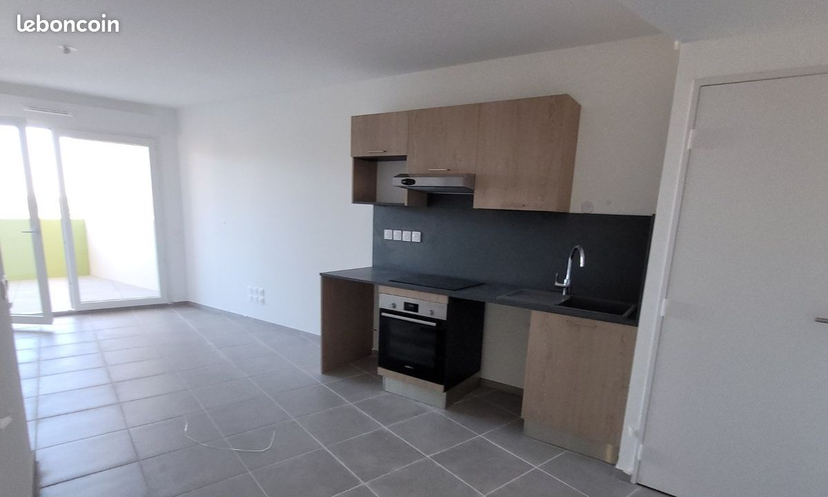 Appartement 2 pièces 43 m² · à Istres · 43 m² · 578 €/mois