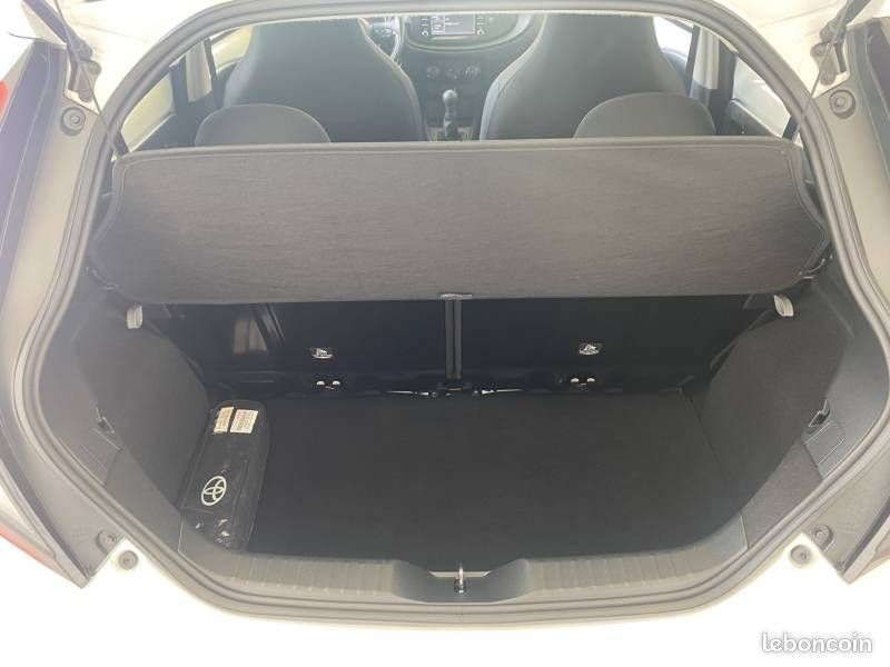 Toyota aygo x 1.0 VVT-i 72 Active (image 7)