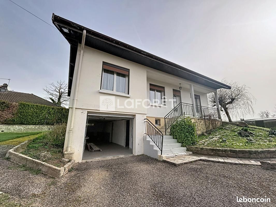 Maison 6 pièces 90 m² · à Darney · 90 m² · 137 500 €