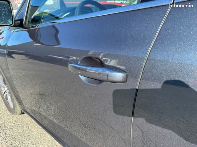Renault MEGANE IV ESTATE 1.6 E-TECH PLUG-IN 160CH INTENS (image 10)