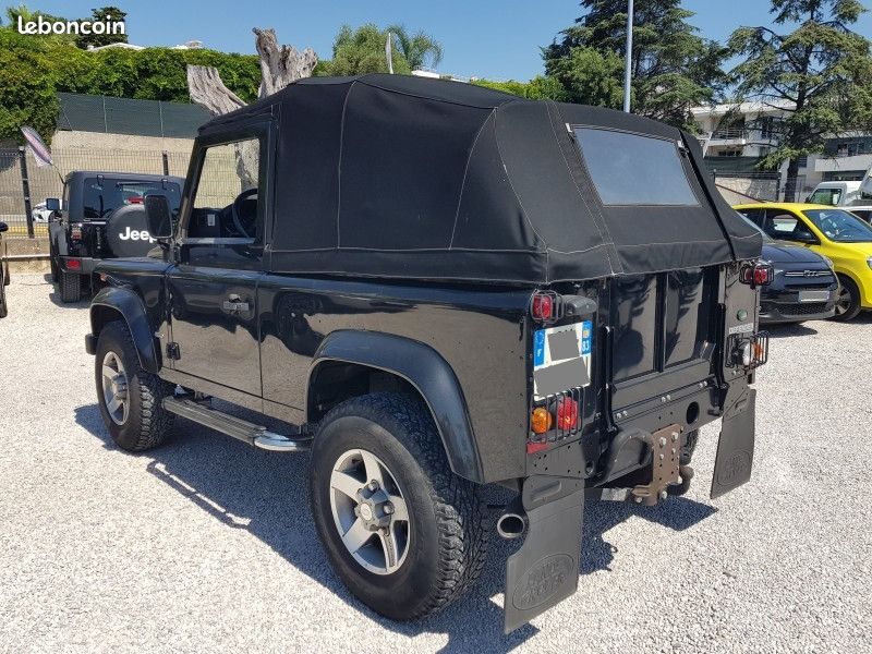 Land-rover DEFENDER 90 SOFT TOP MARK III Edition Limitée Eden Park (image 10)