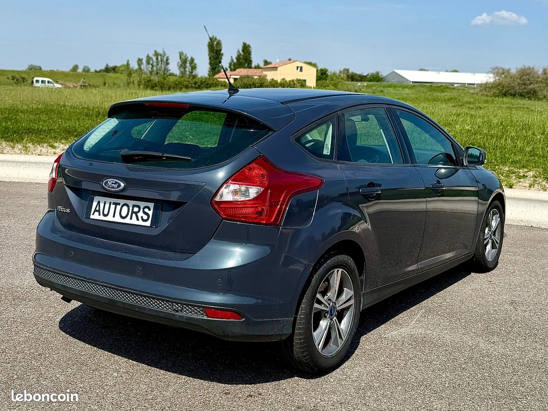FORD FOCUS 1.6 TDCi 115 FAP SS Titanium (image 6)