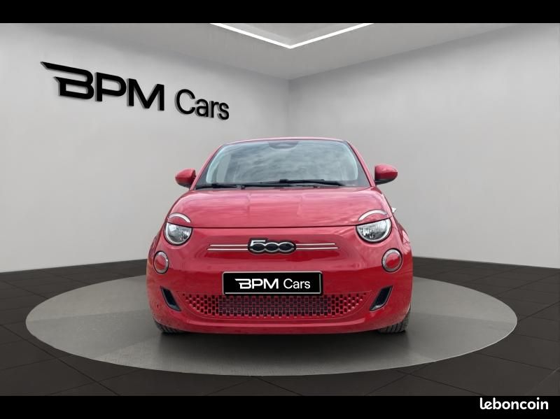 Fiat 500 e 95ch (RED) MY25 (image 2)