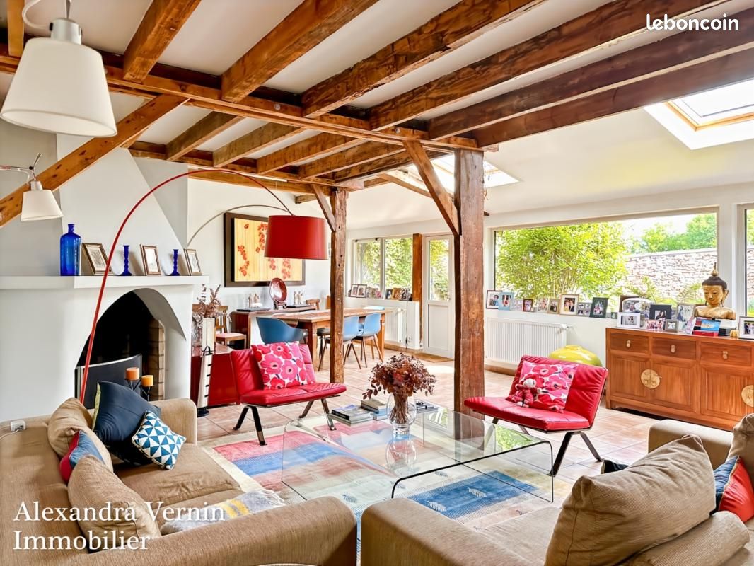 Maison 6 pièces 199 m² · à Saint-Germain-en-Laye · 199 m² · 1 150 000 €
