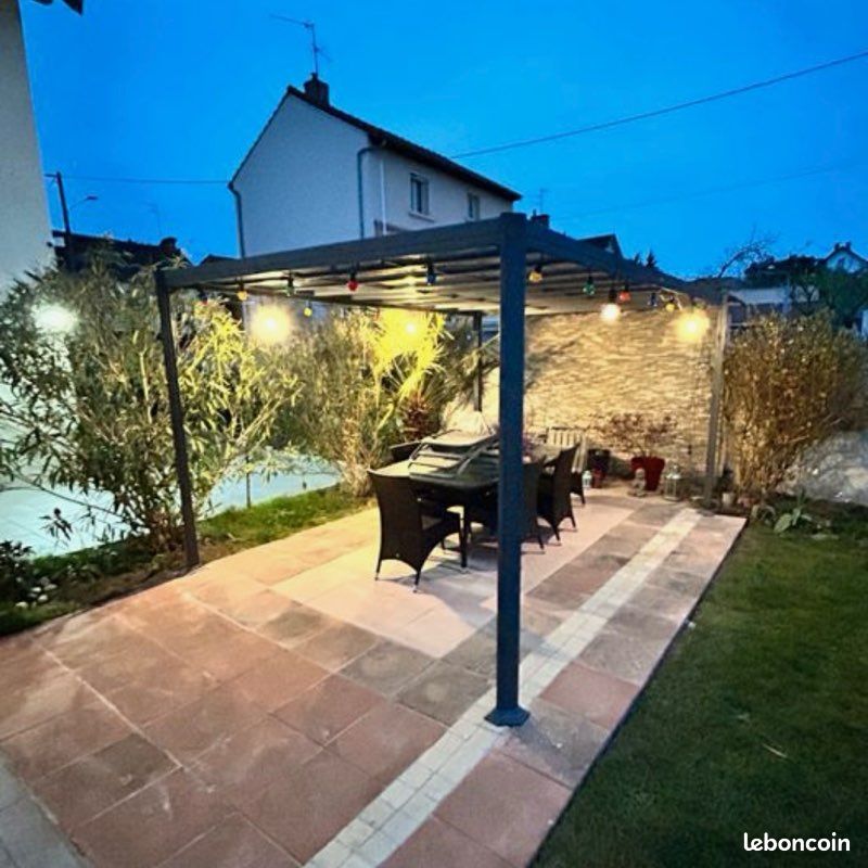 Maison 8 pièces 164 m² · à Montluçon · 164 m² · 170 000 €