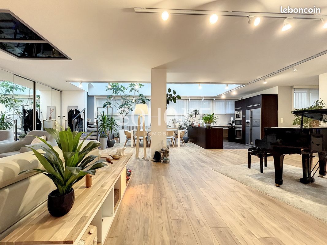 Appartement 4 pièces 158 m² · à Reims · 158 m² · 349 000 €