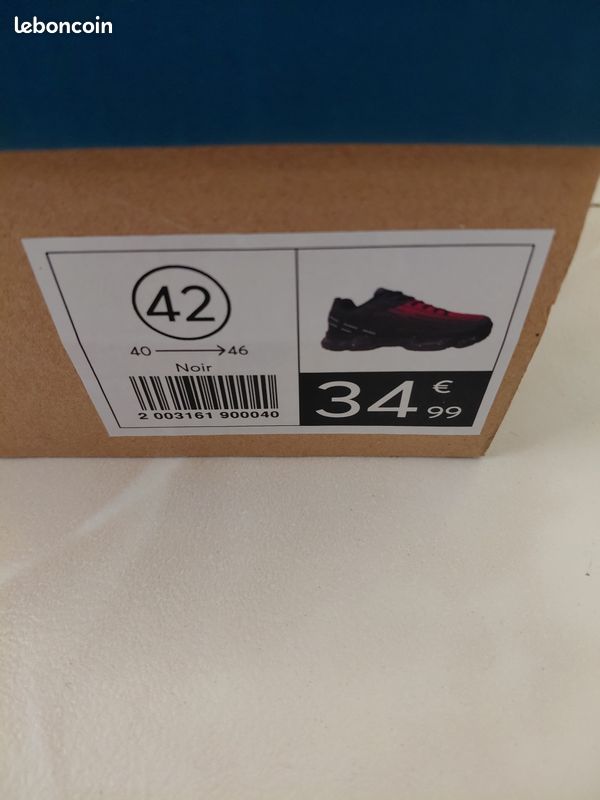 Chaussures taille 42 (image 3)