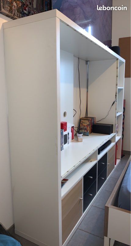 Meuble télé (image 1)