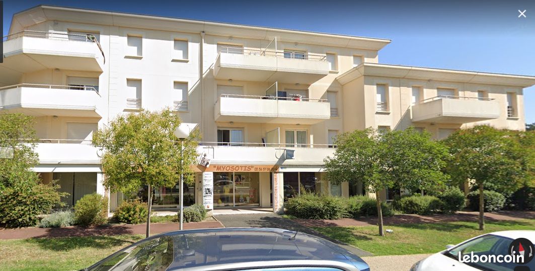 Appartement 2 pièces 34 m² · à Blanquefort · 34 m² · 579 €