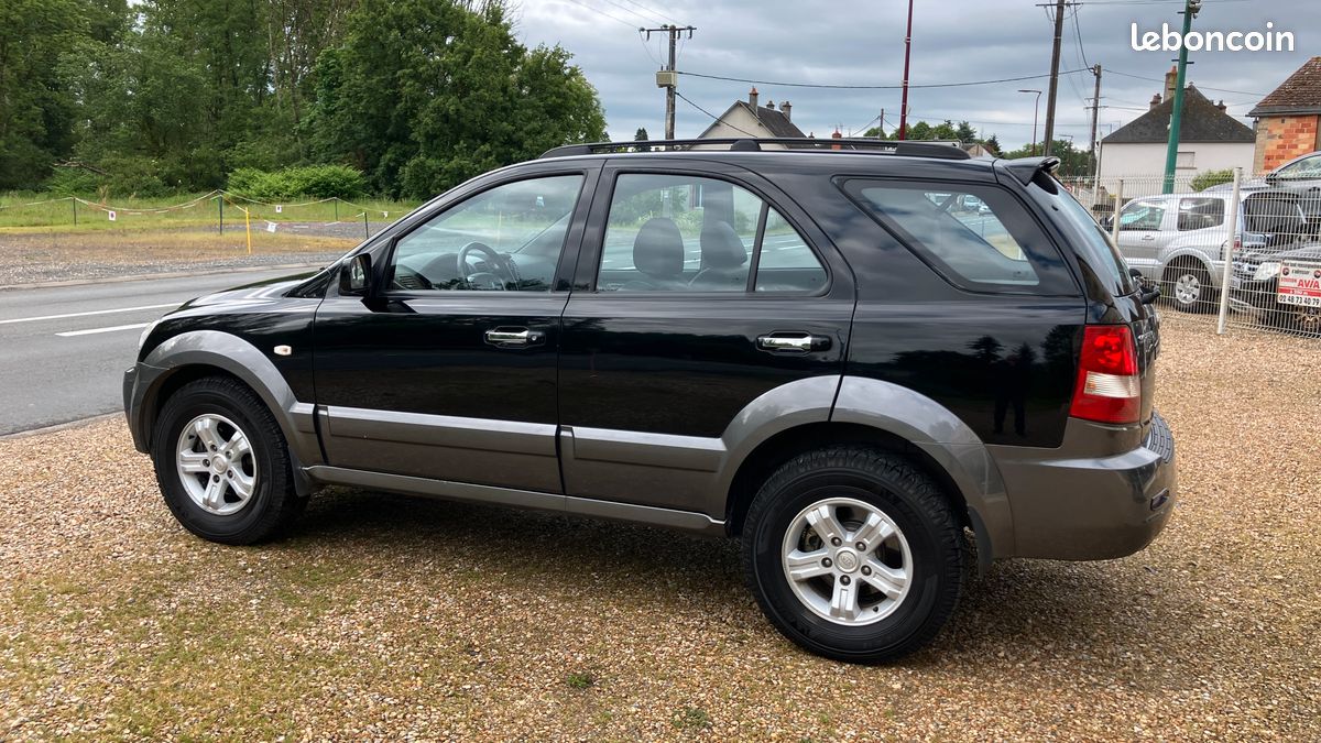 KIA SORENTO 2.5 CRDI 140 EX MAJOR 4x4 (image 2)