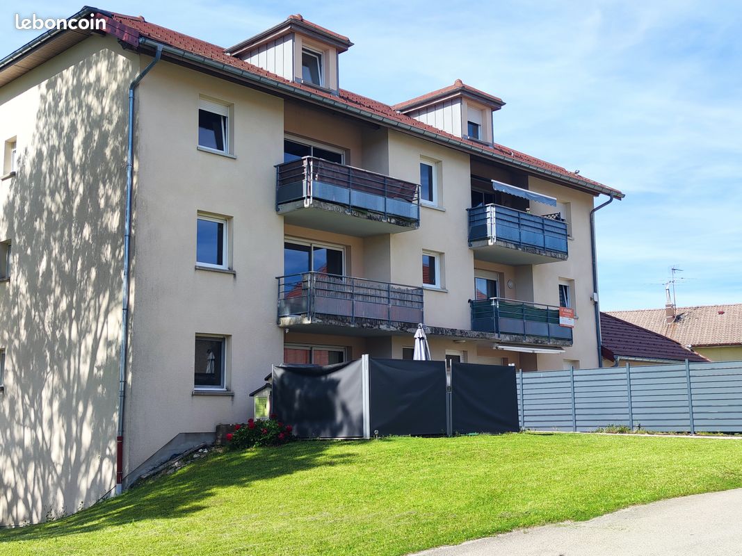 Parking 3 pièces 63 m² · à Sainte-Colombe · 63 m² · 207 000 €