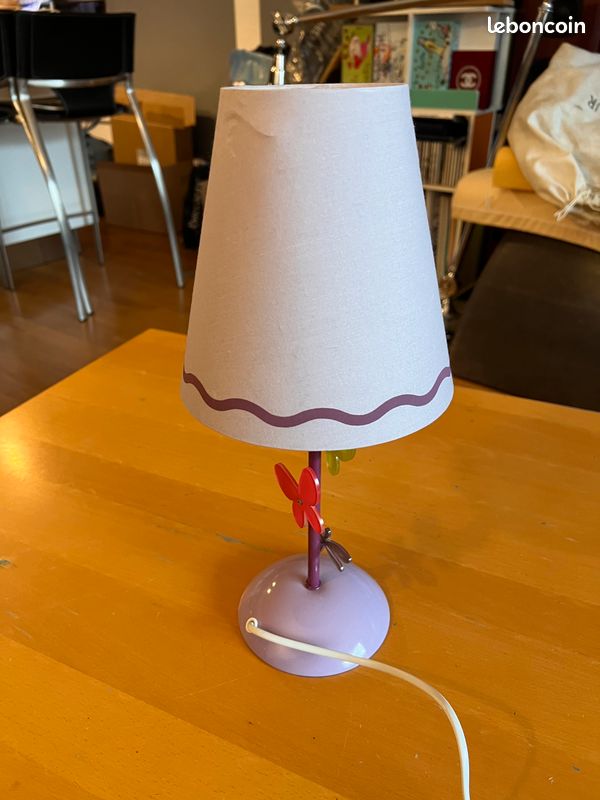 Lampe enfant Vertbaudet papillon (image 1)