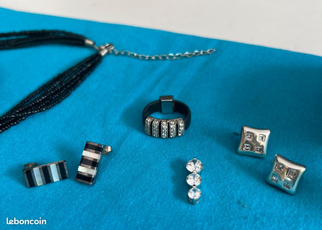 Bijoux fantaisie argent et/ ou zirconium (image 1)