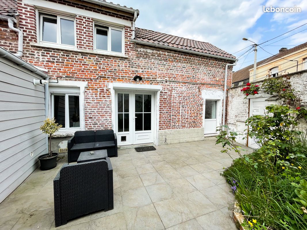 Maison 3 pièces 67 m² · à Saint-Amand-les-Eaux · 67 m² · 762 €