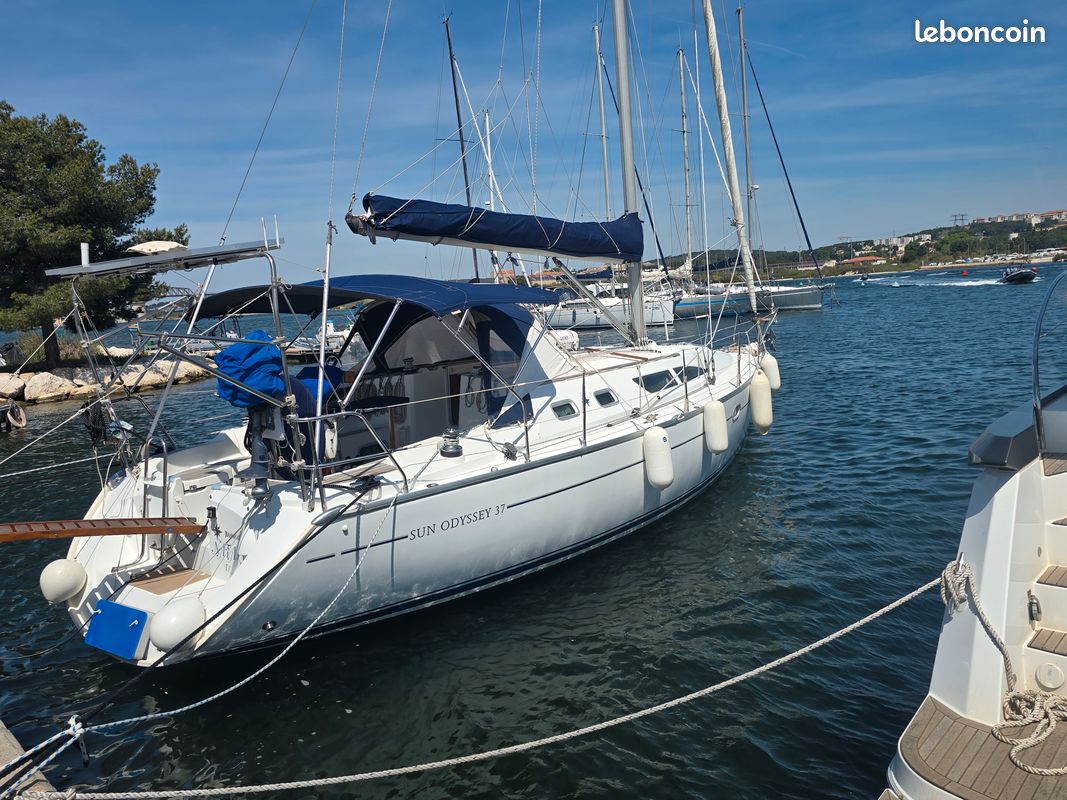 SUN ODYSSEY 37 (JEANNEAU) — Vedi foto 1