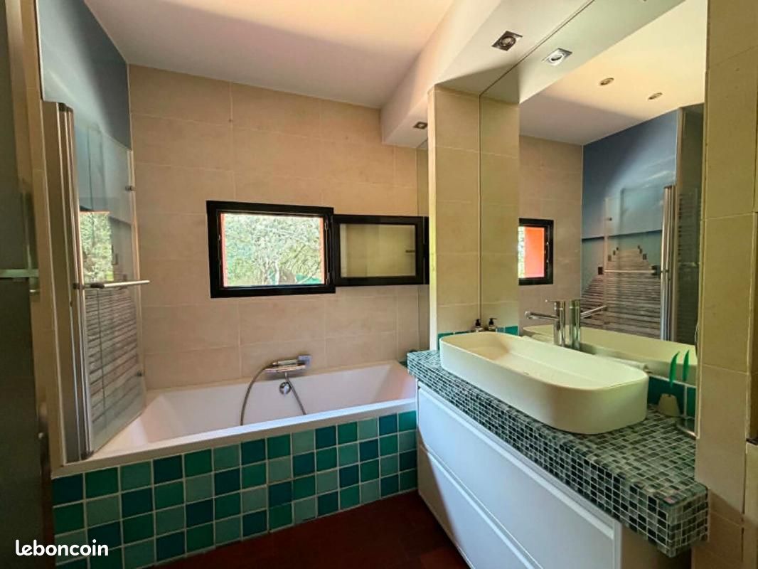 Villa 3 pièces 130 m² (image 14)