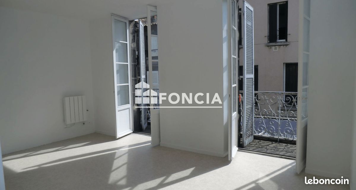 Appartement 3 pièces 64 m² · à Clermont-Ferrand · 64 m² · 580 €