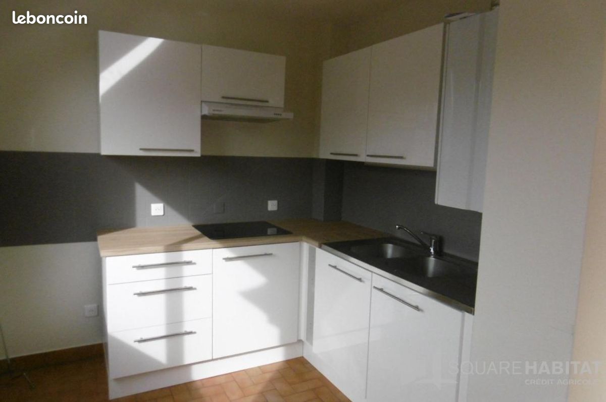 Appartement 1 pièce 37 m² · à Vichy · 37 m² · 420 €