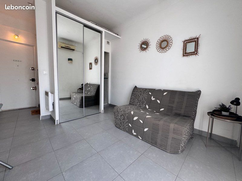 Appartement 1 pièce 20 m² · à Antibes · 20 m² · 650 €
