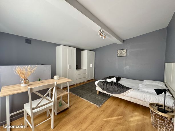 https://img.leboncoin.fr/api/v1/lbcpb1/images/36/77/f8/3677f8efa66b6b295c4cdaaf3cdbf117ea124aa6.jpg?rule=ad-image