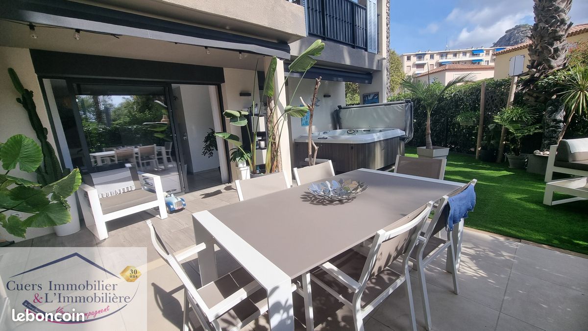 Appartement 3 pièces 84 m² · à Hyères · 84 m² · 554 000 €