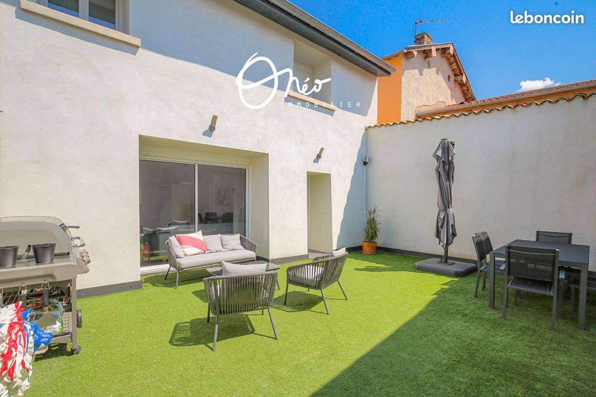 Maison 4 pièces 120 m² · à Mions · 120 m² · 385 000 €