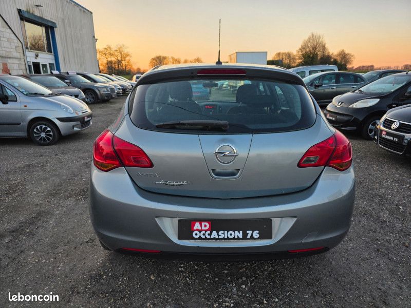 Opel ASTRA SPORTS TOURER 1.4 TWINPORT ENJOY (image 5)