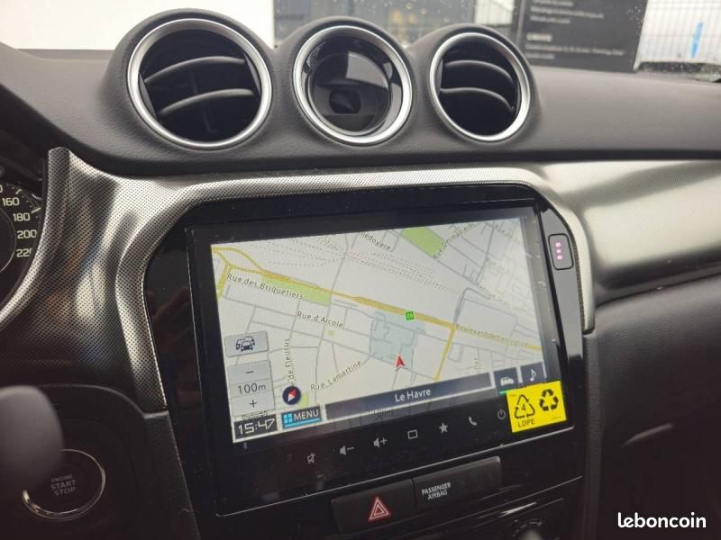 Suzuki Vitara 1.4 Boosterjet Hybrid 110ch Style Auto MY25 (image 21)