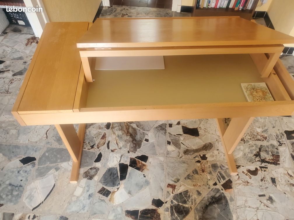 Bureau (image 4)