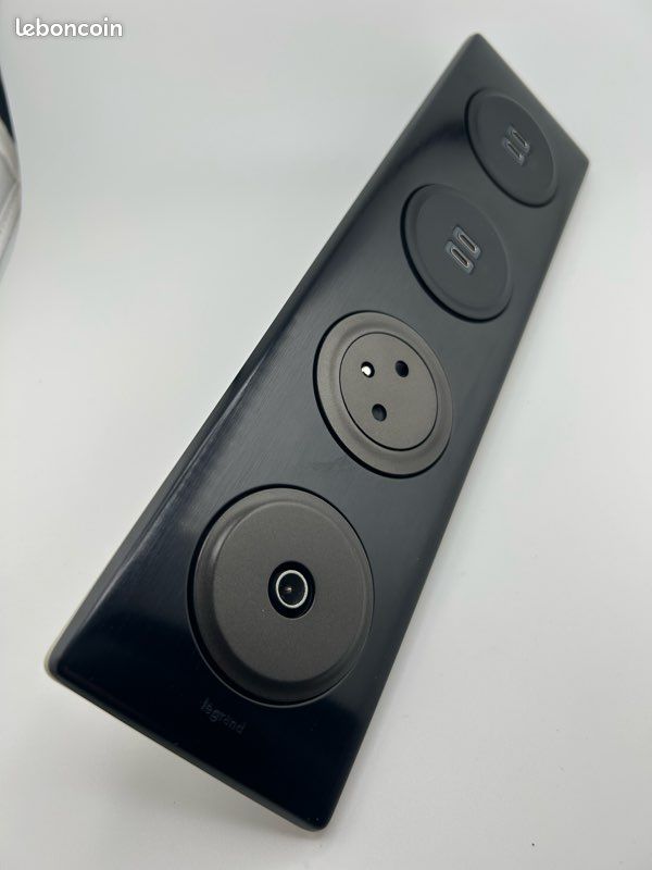 4 Prises Précablées Legrand Céliane Titanium