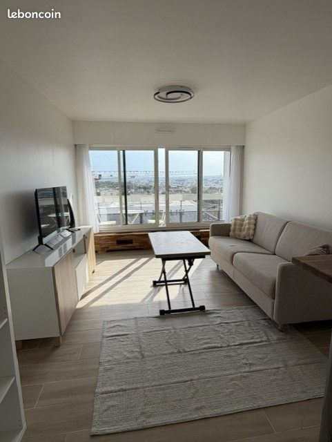 Appartement 1 pièce 23 m² · à Vitry-sur-Seine · 23 m² · 900 €