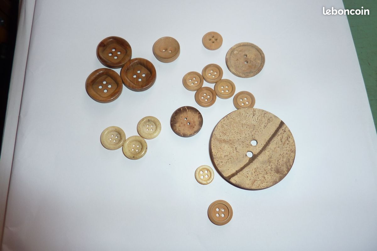 Multiples boutons de toutes sortes (image 3)