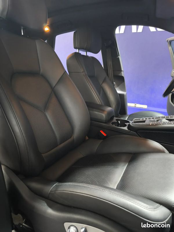 PORSCHE Macan S 3.0 354ch - 2019 - 78 000 km - Suivi complet - Porsche approuved - (image 24)
